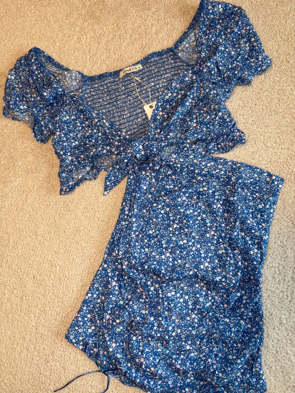 NWT Cellecci Blue Floral Smocked 2-piece set